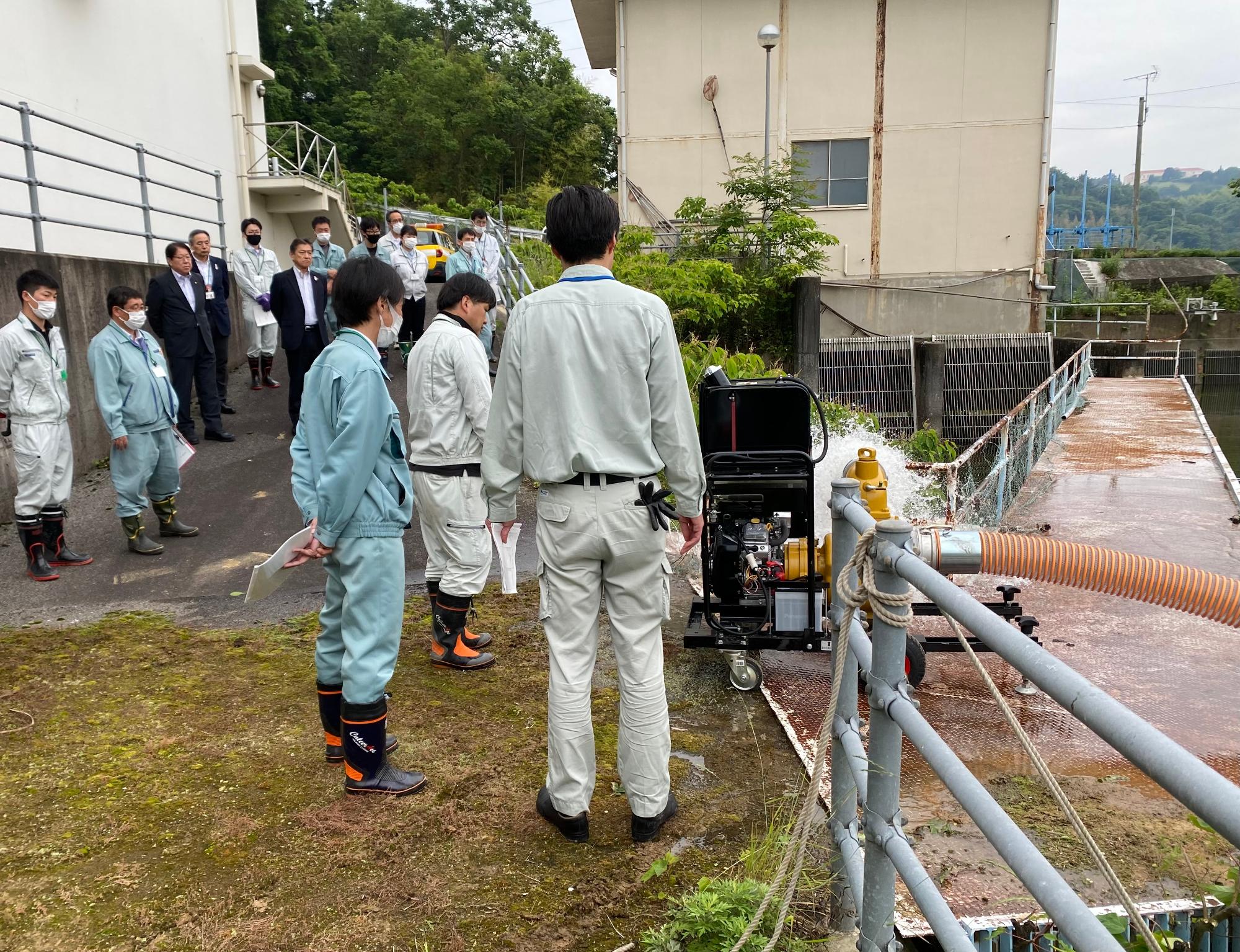 230608_可搬式ポンプ操作説明