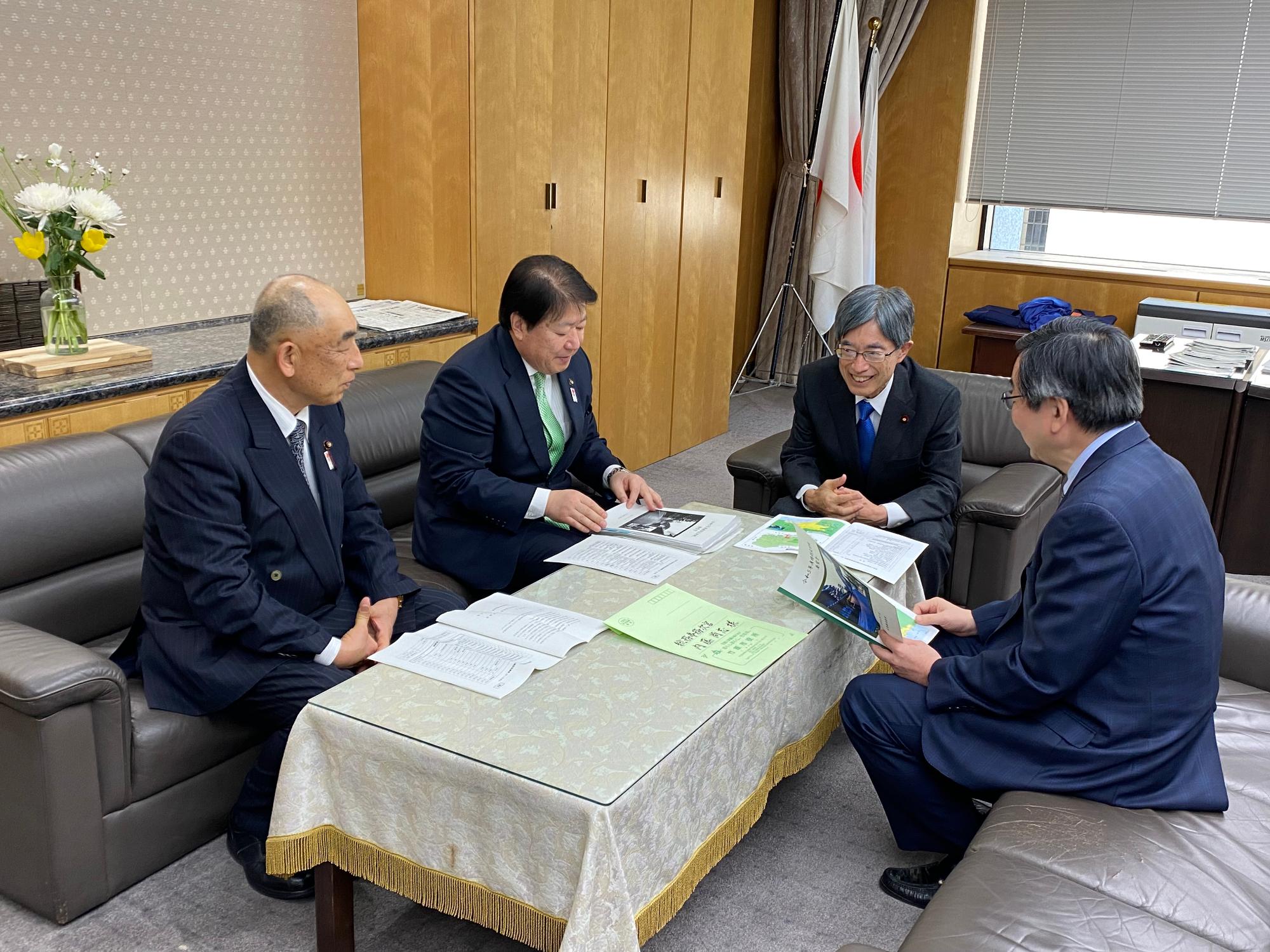 240123_総務省内藤尚志総務事務次官