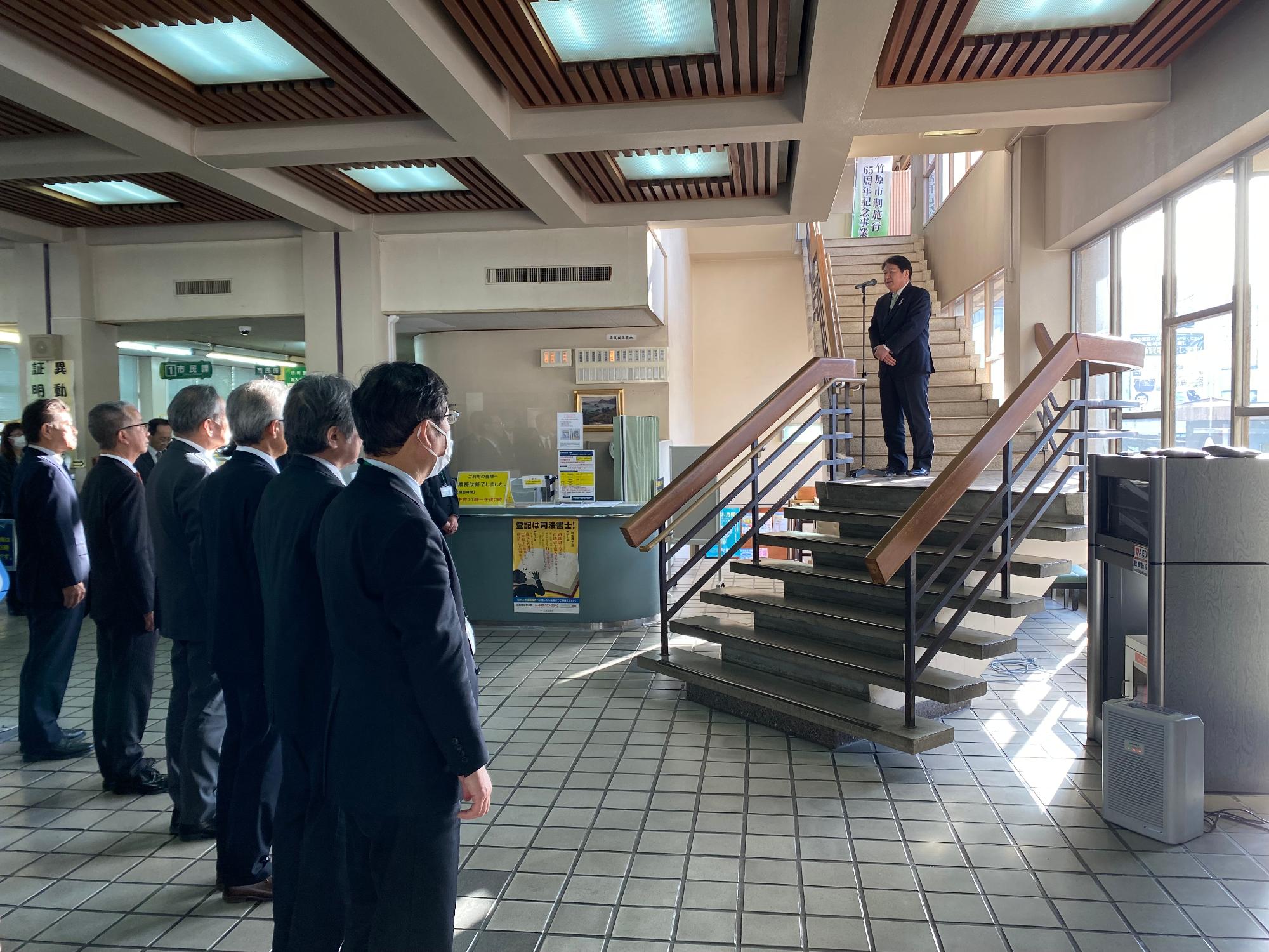 240329_市職員退任式