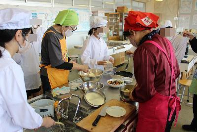 大乗小学校での様子