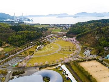 公園上空から撮影された公園全体の写真