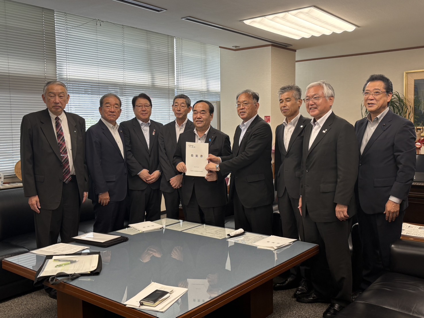 250926_ 広島中央地域振興対策協議会要望中本隆志議長